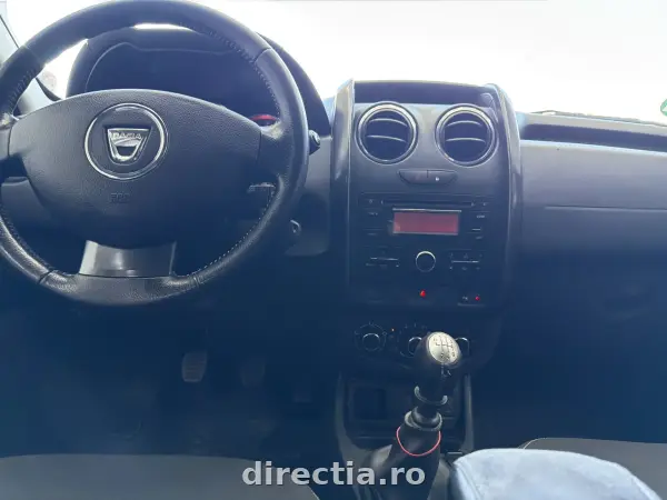 Poza anunț 12