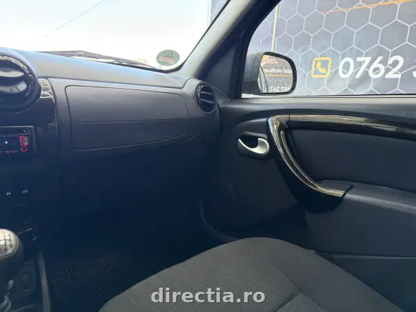 Poza anunț 13