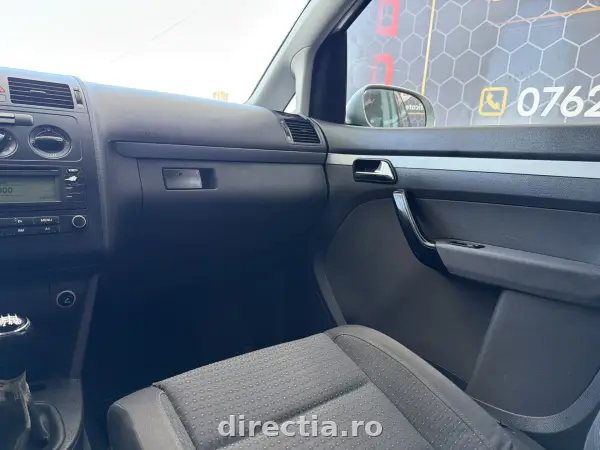 Poza anunț 12