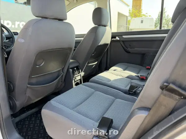 Poza anunț 8