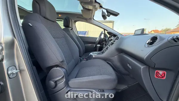 Poza anunț 12