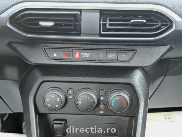 Poza anunț 12