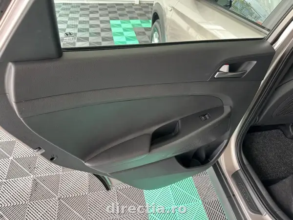 Poza anunț 17