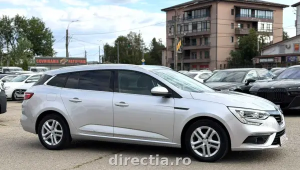 Poza anunț 11