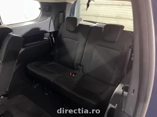 Poza anunț 12