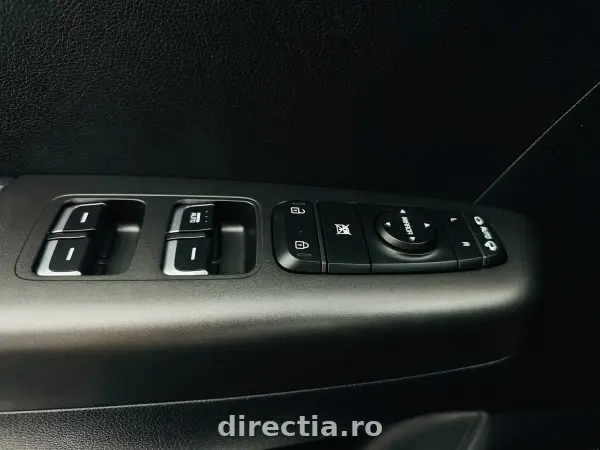 Poza anunț 12