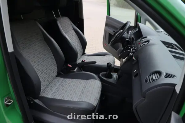 Poza anunț 13