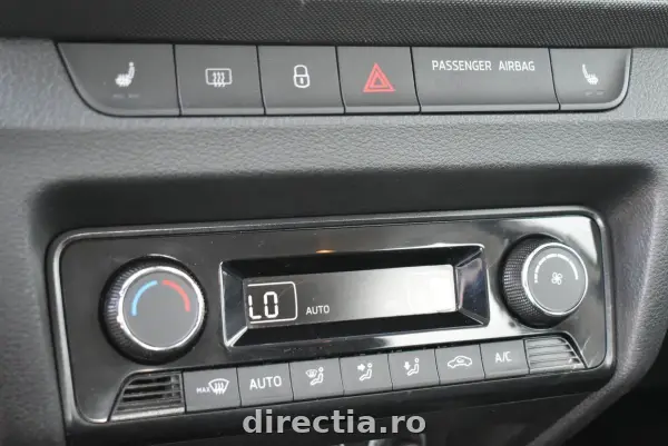 Poza anunț 12