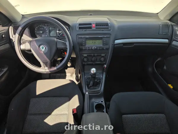Poza anunț 12