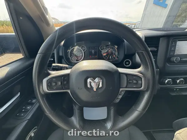 Poza anunț 18