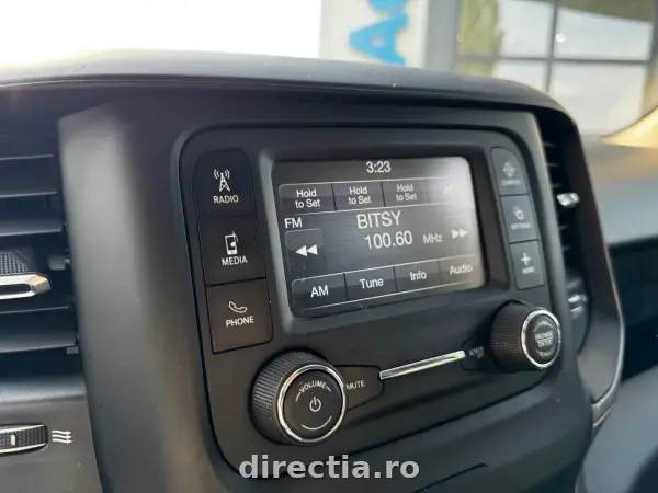 Poza anunț 25