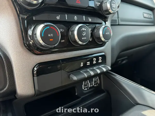 Poza anunț 24