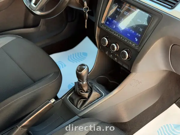 Poza anunț 28