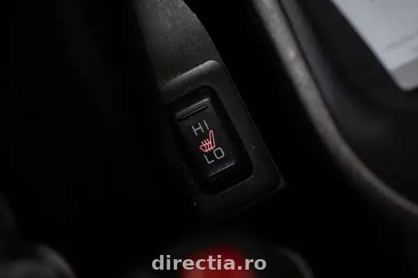 Poza anunț 25