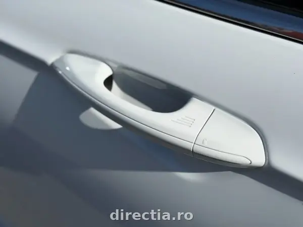 Poza anunț 18
