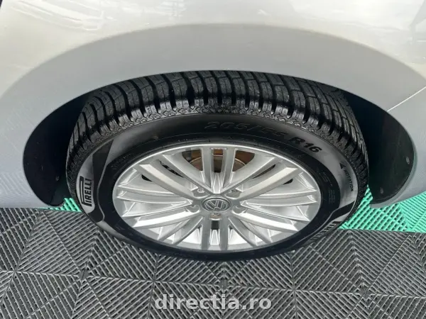 Poza anunț 18