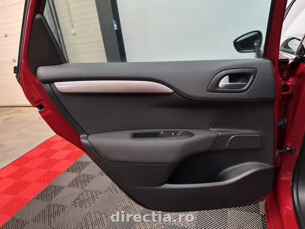 Poza anunț 25
