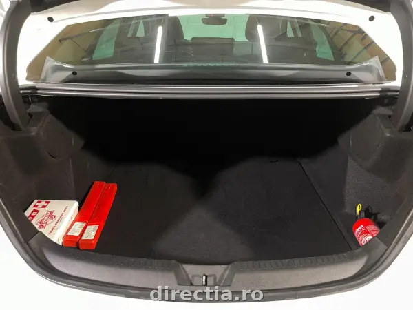 Poza anunț 12