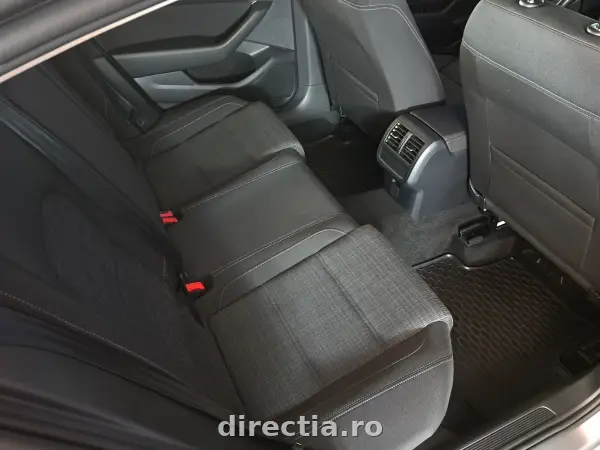Poza anunț 19