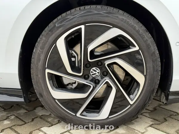 Poza anunț 35