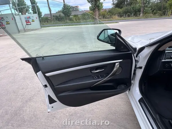 Poza anunț 12