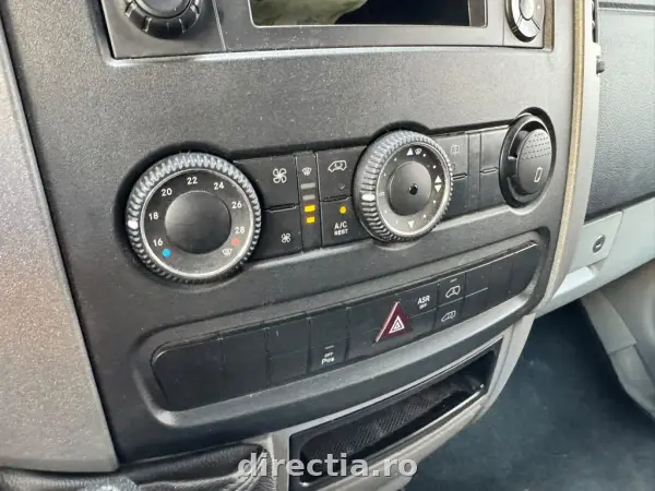 Poza anunț 14