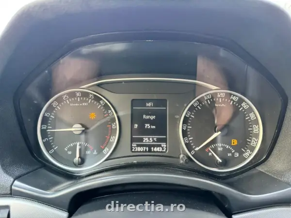 Poza anunț 18
