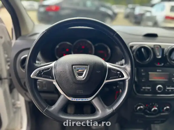 Poza anunț 10