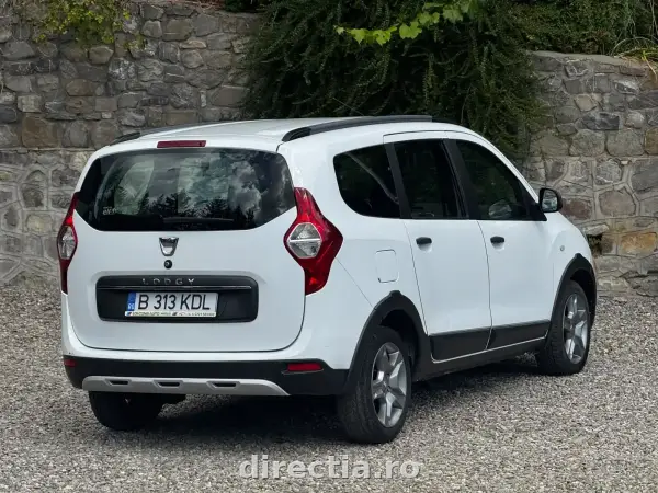 Poza anunț 14