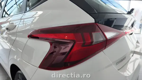 Poza anunț 13