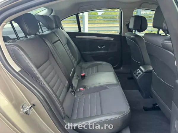 Poza anunț 14