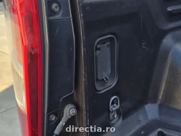 Poza anunț 24