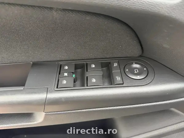 Poza anunț 14