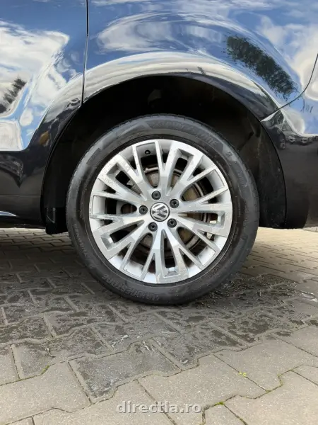 Poza anunț 24