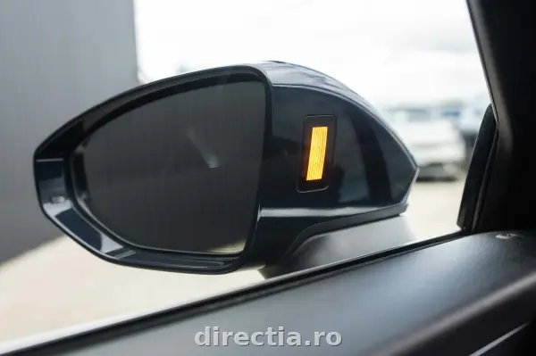 Poza anunț 32