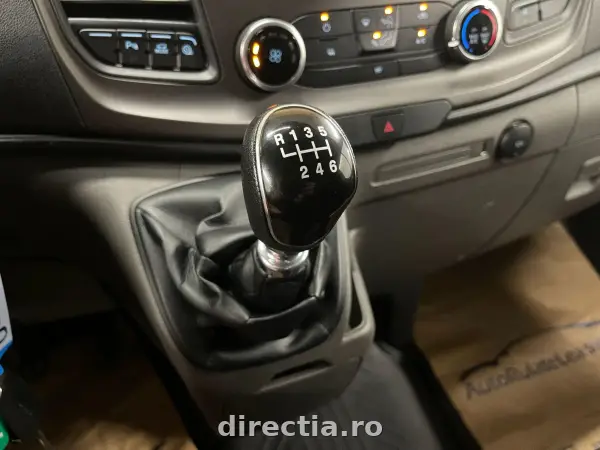 Poza anunț 18