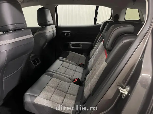 Poza anunț 11