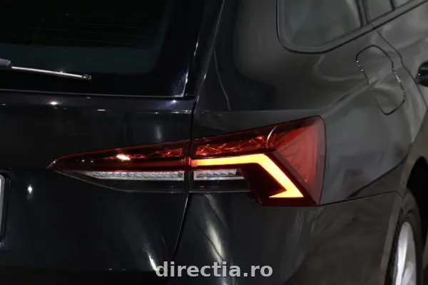 Poza anunț 32