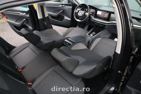 Poza anunț 15
