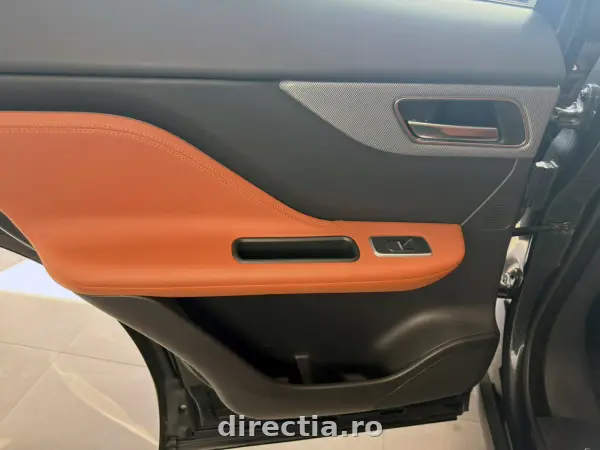 Poza anunț 18