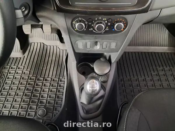 Poza anunț 15