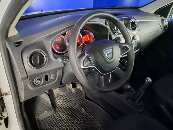 Poza anunț 11
