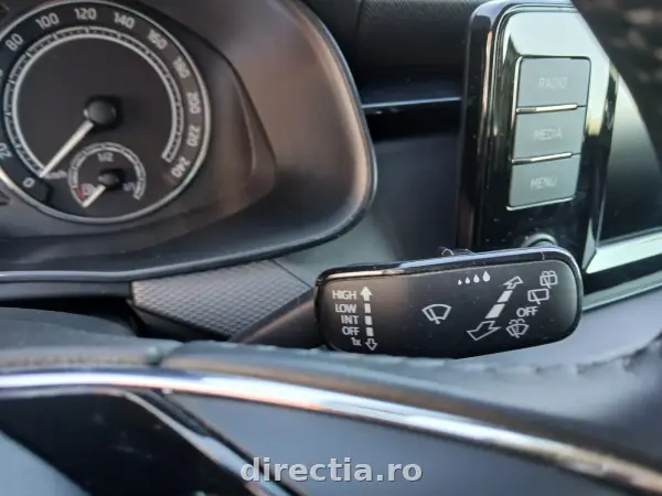 Poza anunț 14