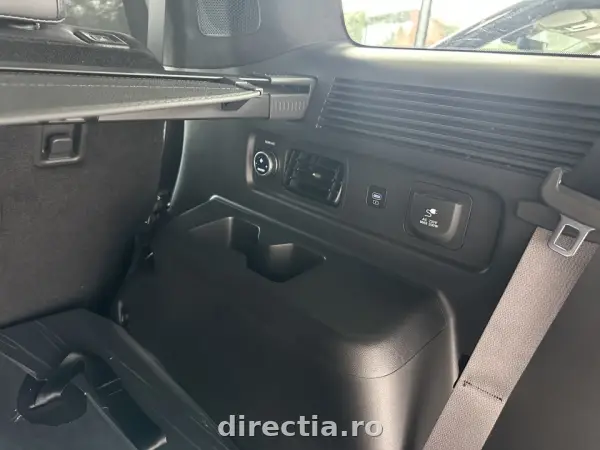 Poza anunț 18