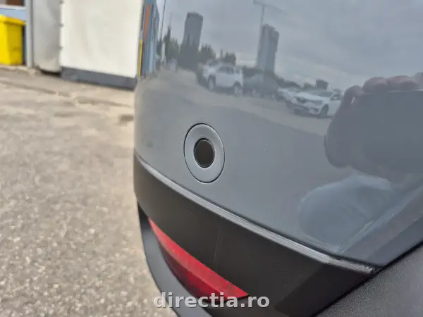 Poza anunț 18