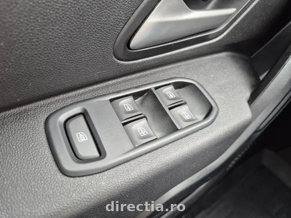 Poza anunț 24