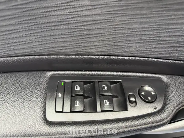Poza anunț 14