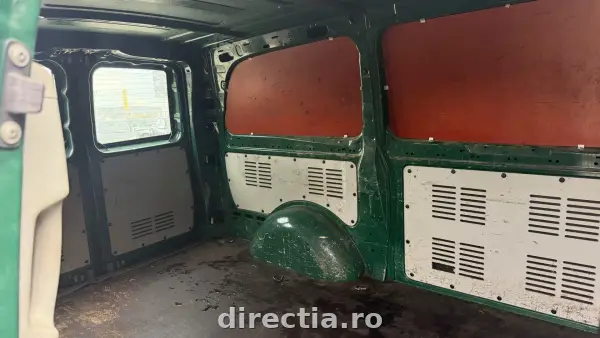 Poza anunț 8