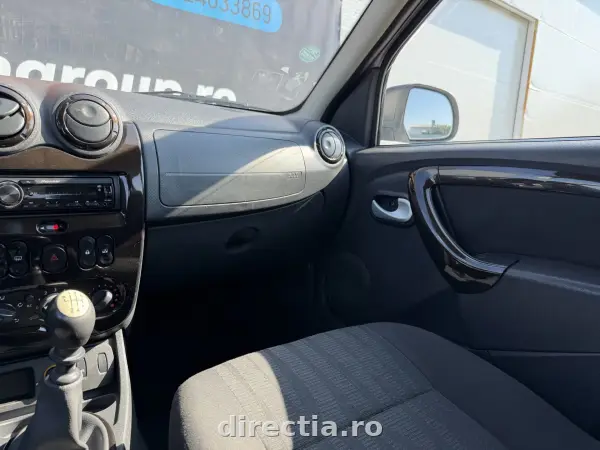 Poza anunț 12