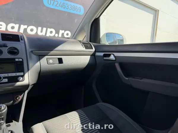 Poza anunț 12